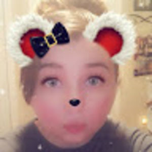 Meet your Posher, Casey